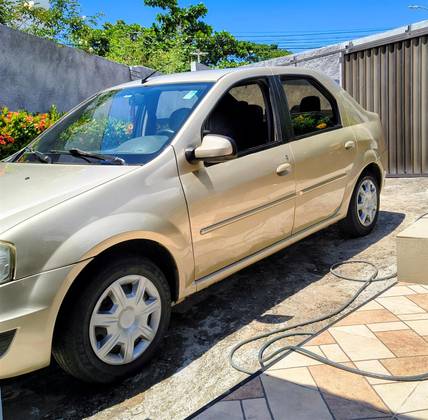 RENAULT LOGAN 1.0 AUTHENTIQUE 16V FLEX 4P MANUAL RENAULT LOGAN 1.0 AUTHENTIQUE 16V FLEX 4P MANUAL